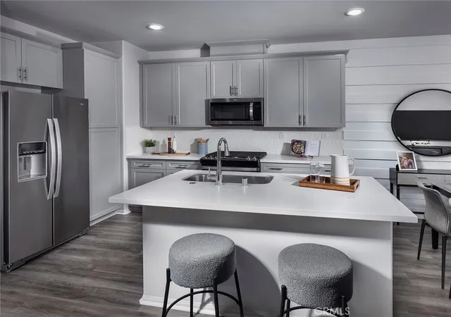 Photo 4 of Sale Pending at 557 Toledo Way, Oceanside, CA 92057 | MLS# OC26139469 | Listing updated on 2026-07-06