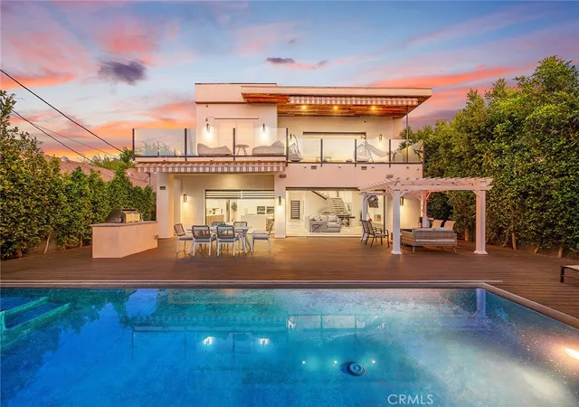 Photo 3 of Single family home for sale at 619 S Orange, Los Angeles, CA 90036 | MLS# PW26139559 | Listing updated on 2026-09-23