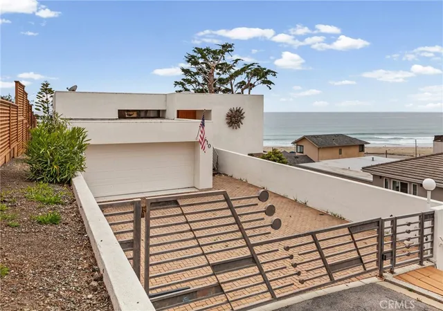 Photo 2 of Single family home for sale at 2610 Richard Ave, Cayucos, CA 93430 | MLS# SC26137619 | Listing updated on 2026-07-01