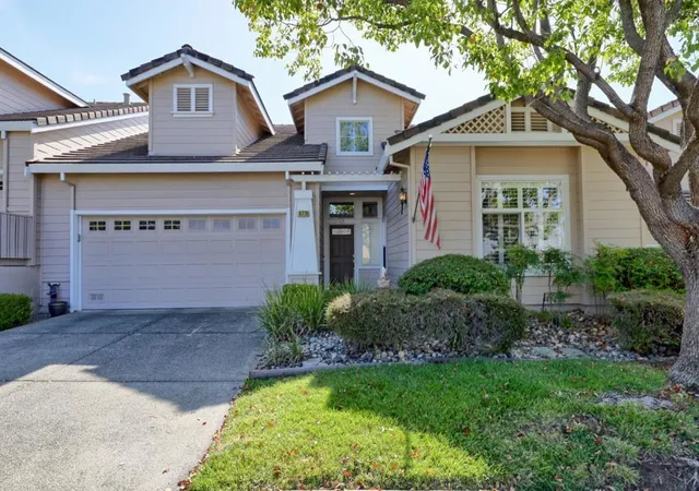 3rd image of 8770 Olivas Cir, San Jose, CA 95135 | MLS# ML82052391