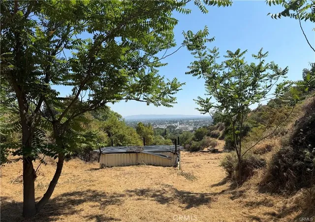 Photo 4 of Land for sale at 811 Crescent, Monrovia, CA 91016 | MLS# DW26139936 | Listing updated on 2026-06-26