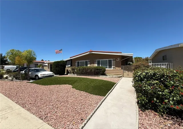 4th image of 1307 Brentwood, Hemet, CA 92545 | MLS# SW26139941