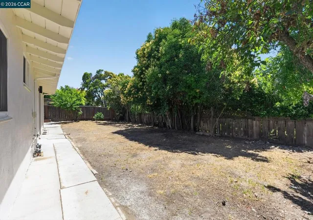 Homes for sale in Concord, CA | 2755 Eastgate Ave, Concord, CA 94520 | MLS# 41139832