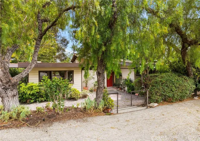 1st image of 34 Sweetbay, Rancho Palos Verdes, CA 90275 | MLS# PW26139754