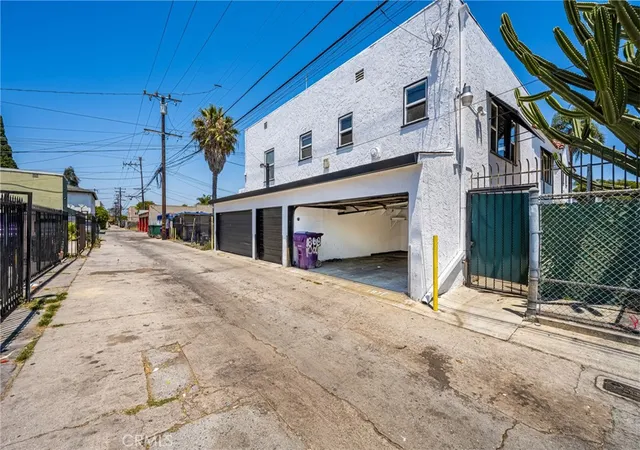 5th image of 1861 -1871 Pacific Ave, Long Beach, CA 90806 | MLS# PW26139994