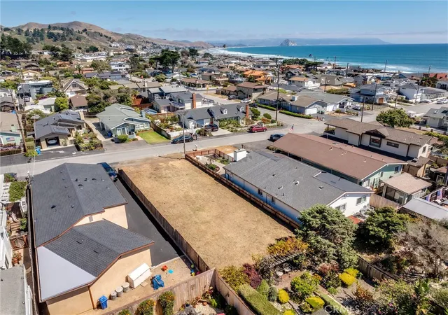 Homes for sale in Cayucos, CA | 61 10Th, Cayucos, CA 93430 | MLS# SC26140006