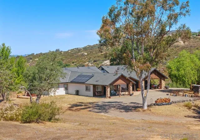 Homes for sale in Ramona, CA | 23895 Ladrido, Ramona, CA 92065 | MLS# 260015691SD