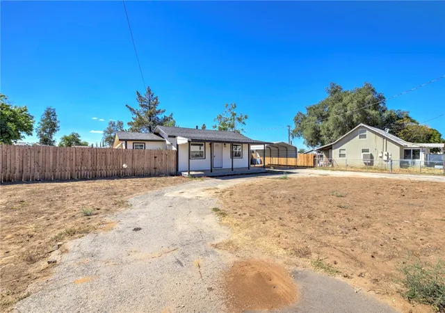 Photo 3 of Single family home for sale at 34335 County Line, Calimesa, CA 92320 | MLS# HD26133160 | Listing updated on 2026-10-12