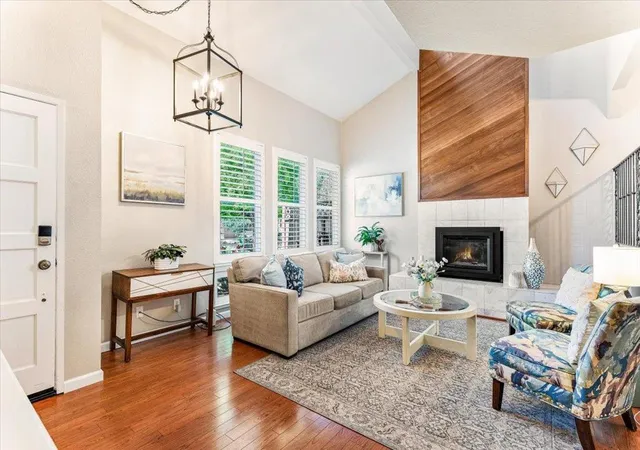 Photo 3 of Townhouse for sale at 2127 Penasquitas Dr, Aptos, CA 95003 | MLS# ML82035674 | Listing updated on 2026-10-11