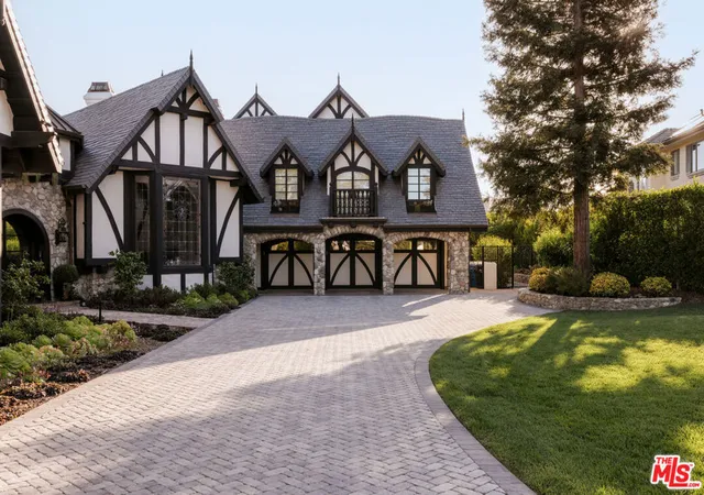 3rd image of 5076 Island Forest Pl, Westlake Village, CA 91362 | MLS# 26851753
