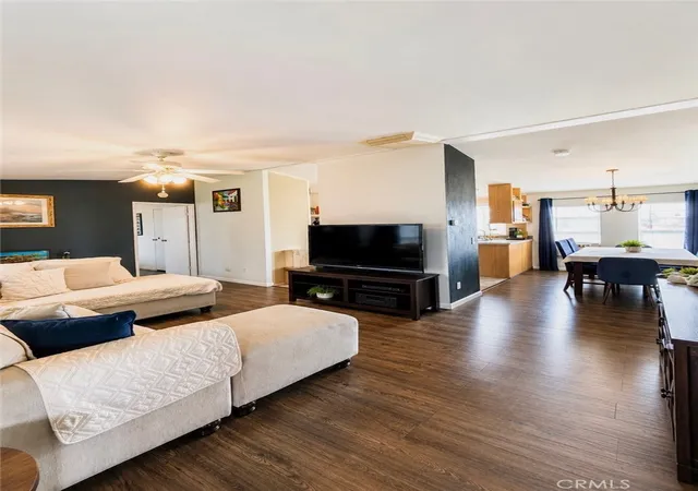 4th image of 7560 Woodman #134, Van Nuys, CA 91405 | MLS# SR26140143