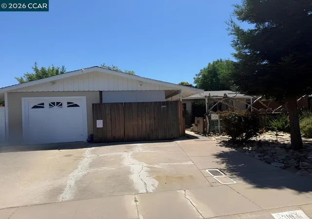 Homes for sale in Concord, CA | 3194 Esperanza Dr, Concord, CA 94519 | MLS# 41139869
