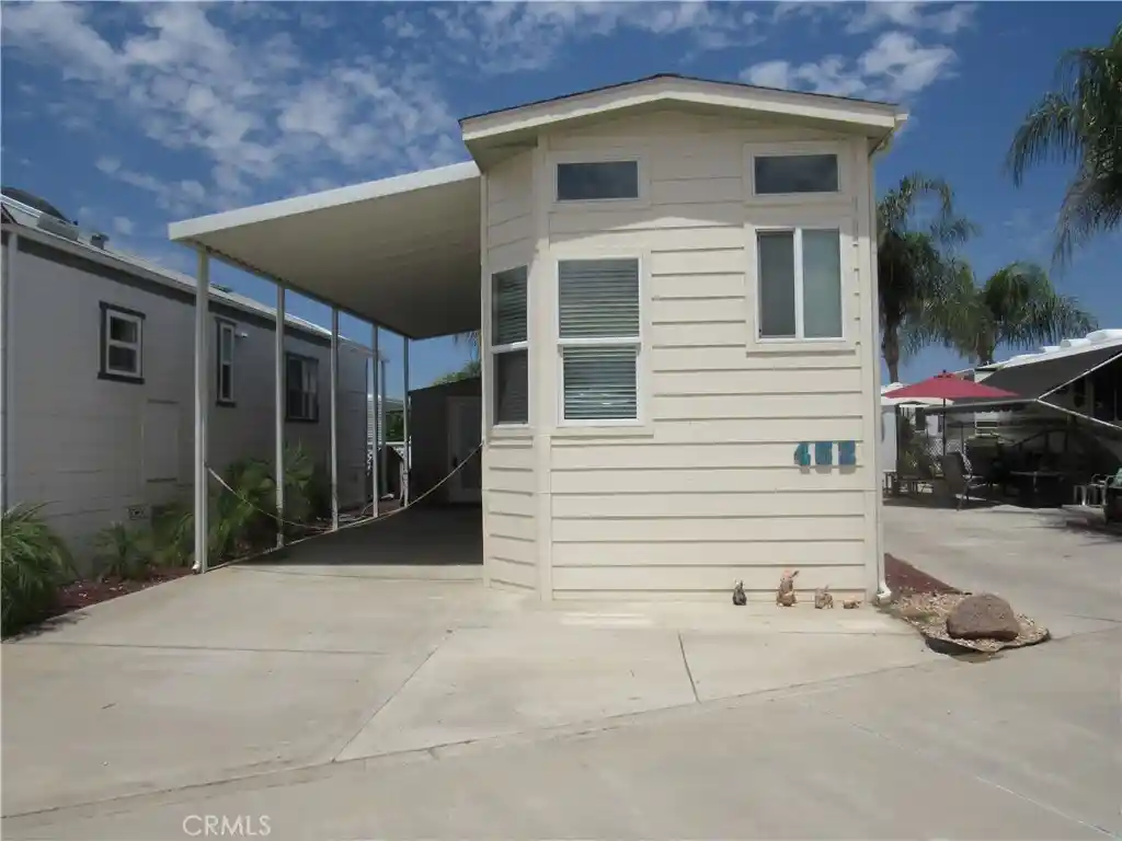 Photo 1 of Manufactured home for sale at 1295 S Cawston #462, Hemet, CA 92545 | MLS# SW26140147 | Listing updated on 2026-10-13