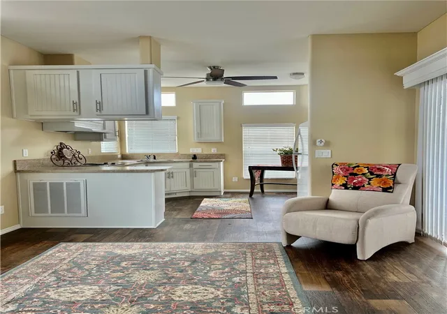 4th image of 1295 S Cawston #462, Hemet, CA 92545 | MLS# SW26140147