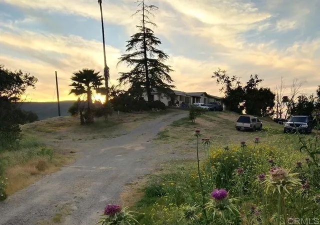 3rd image of 1320 Richland Rd, San Marcos, CA 92069 | MLS# NDP2606184