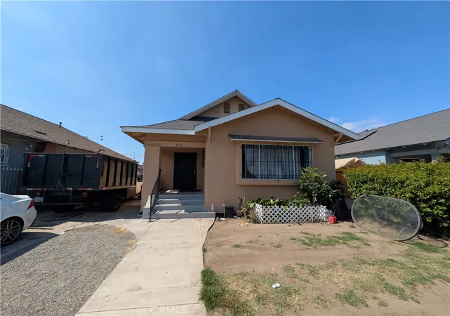 Photo 2 of Single family home for sale at 434 W 48th Street, Los Angeles, CA 90037 | MLS# PW26140184 | Listing updated on 2026-09-24