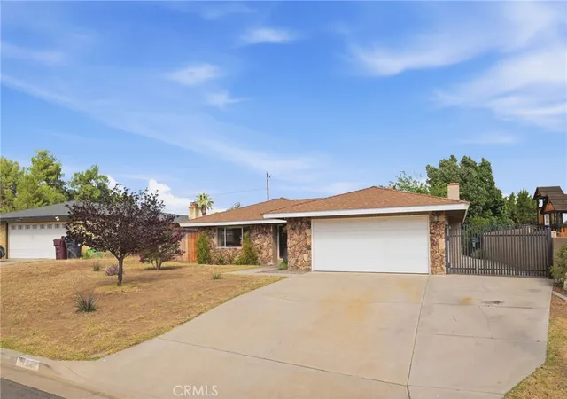2nd image of 27195 Aurora, Hemet, CA 92544 | MLS# SW26140047