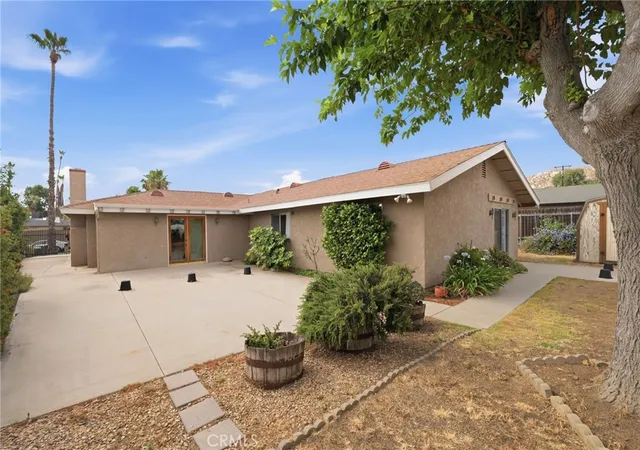 39th image of 27195 Aurora, Hemet, CA 92544 | MLS# SW26140047