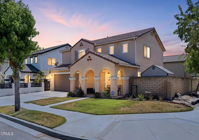 2nd image of 771 Galerita St, Oxnard, CA 93030 | MLS# V1-37254