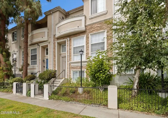 1st image of 4106 W Kling St, Burbank, CA 91505 | MLS# 226003050