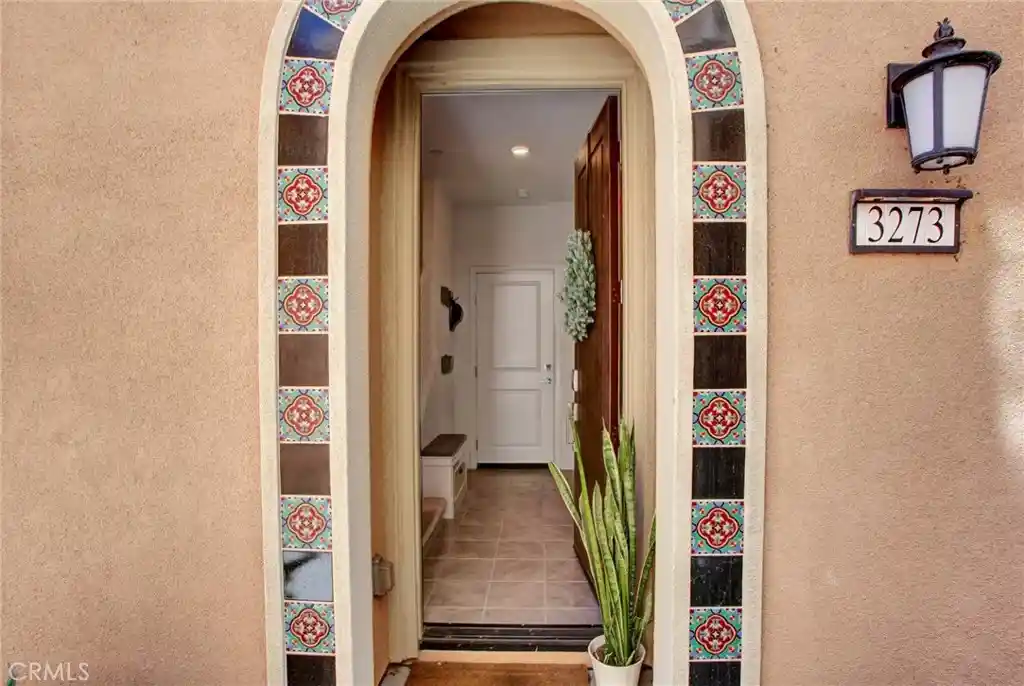 Listing Photo 2 - Condo for sale in 3273 S Cantona Paseo located at 3273 S Cantona Paseo, Ontario, CA 91762 - Unit 3273 S Cantona Paseo