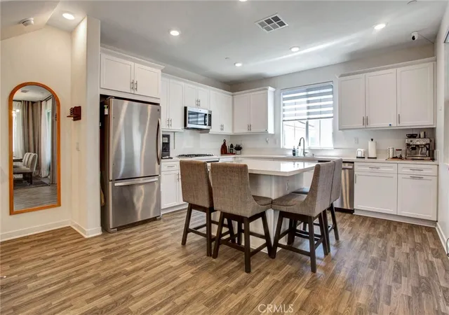 Listing Photo 1 - Condo for sale in building located at 3273 S Cantona Paseo, Ontario, CA 91762