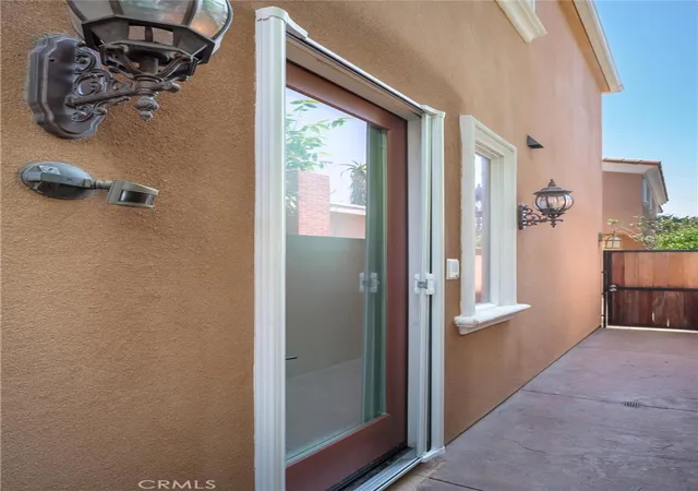 Photo 4 of Townhouse for sale at 18426 Mansel, Redondo Beach, CA 90278 | MLS# SB26139426 | Listing updated on 2026-09-22