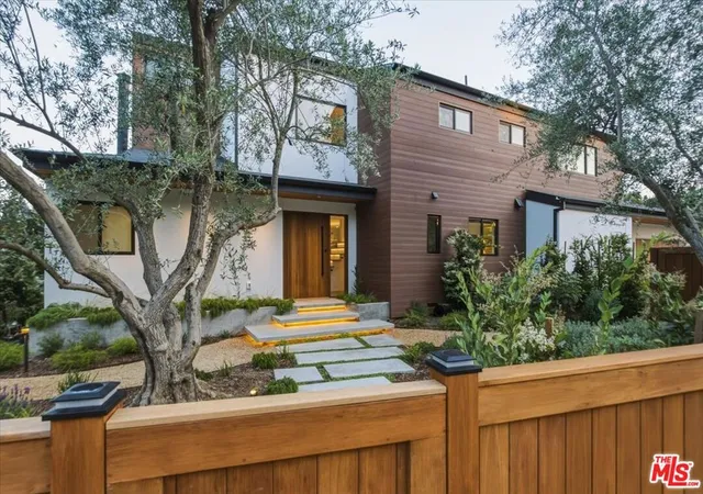 3rd image of 3211 Padaro Ln, Carpinteria, CA 93013 | MLS# 26852963