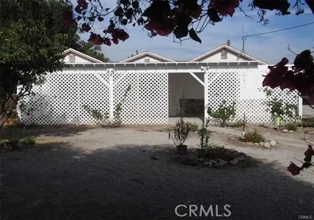 Photo 3 of Single family home for sale at 10756 Haddon Ave, Pacoima, CA 91331 | MLS# SR26139554 | Listing updated on 2026-09-27