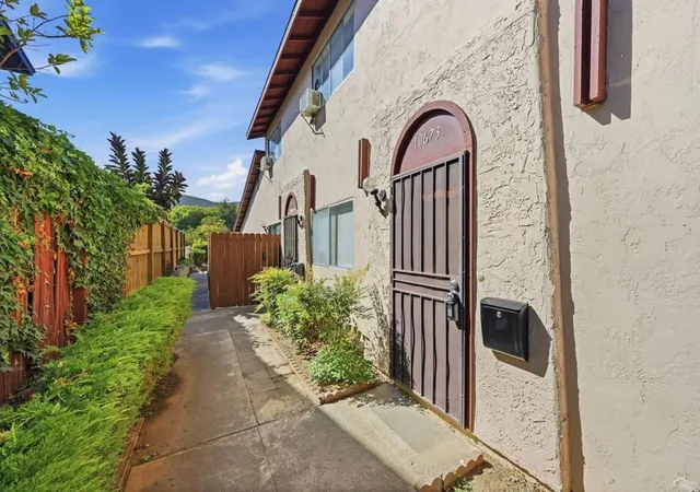 Homes for sale in San Diego, CA | 10673 Carmel Mountain Rd, San Diego, CA 92129 | MLS# NDP2606187