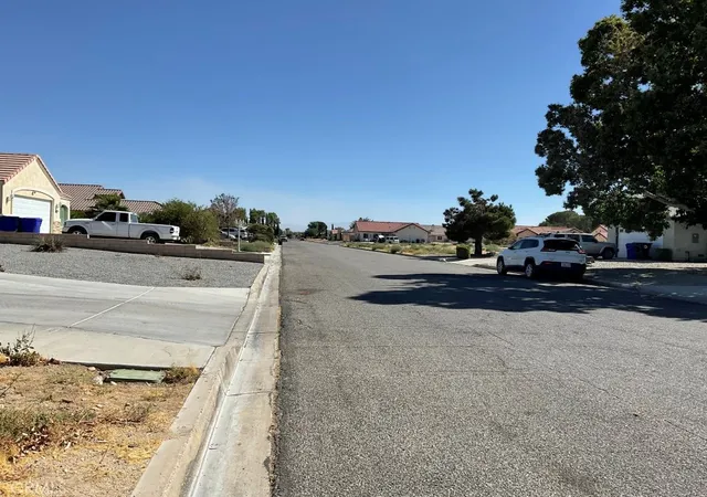 9th image of 26827 Corona Dr, Helendale, CA 92342 | MLS# HD26140286