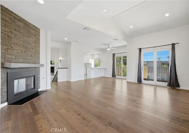 Photo 1 of Sale Pending at 2515 Carnegie Ln #A, Redondo Beach, CA 90278 | MLS# RS26140222 | Listing updated on 2026-10-03