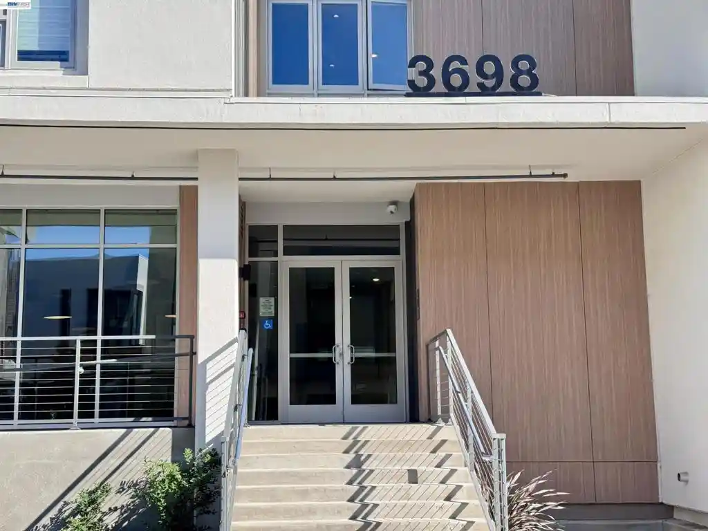 Photo 1 of Condo for sale at 3698 Vision Cmn #521, Fremont, CA 94538 | MLS# 41139896 | Listing updated on 2026-08-04