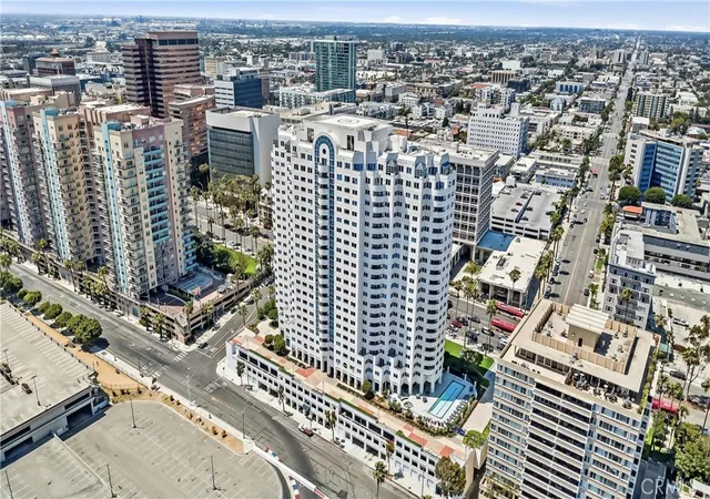 Homes for sale in Long Beach, CA | 525 E Seaside Way #1105, Long Beach, CA 90802 | MLS# OC26140287