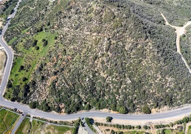 Homes for sale in Murrieta, CA | 8 Via Vista Grande, Murrieta, CA 92562 | MLS# SW26140356