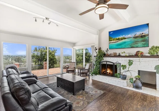 5th image of 4986 San Jacinto Circle East, Fallbrook, CA 92028 | MLS# 260015726SD