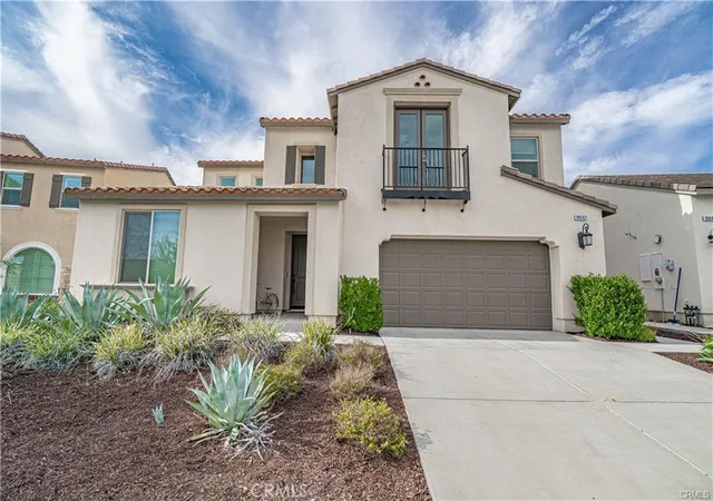 Homes for sale in Canyon Country, CA | 18642 Cedar Crest, Canyon Country, CA 91387 | MLS# SR26140102
