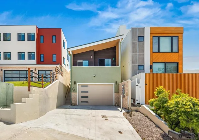2nd image of 1243 1245 Van Nuys St, San Diego, CA 92109 | MLS# 260015727SD