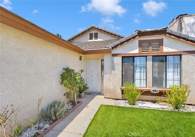 Homes for sale in Victorville, CA | 12400 Emeraldstone Dr, Victorville, CA 92392 | MLS# CV26140138