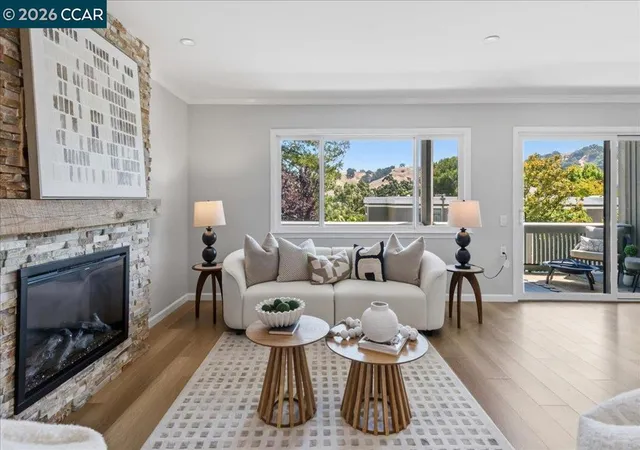 1st image of 1150 Canyonwood Ct #4, Walnut Creek, CA 94595 | MLS# 41139909