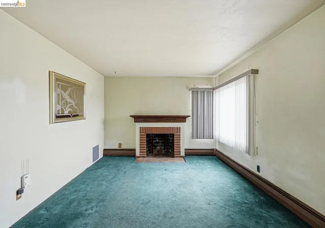 Photo 3 of Sale Pending at 2364 Grant Ave, Richmond, CA 94804 | MLS# 41139907 | Listing updated on 2026-10-07