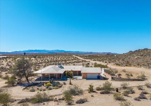 Photo 3 of Single family home for sale at 63525 Moonlight Mesa, Joshua Tree, CA 92252 | MLS# JT26138267 | Listing updated on 2026-07-14