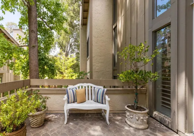 Homes for sale in Menlo Park, CA | 546 Sand Hill Cir, Menlo Park, CA 94025 | MLS# ML82052469