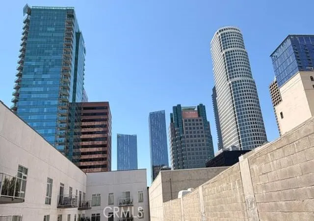 Photo 3 of Single family home for sale at 645 W 9th Street #618, Los Angeles, CA 90015 | MLS# WS26139656 | Listing updated on 2026-07-12