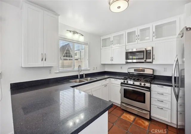 Photo 2 of Single family home for sale at 336 Canal St, Newport Beach, CA 92663 | MLS# NP26132984 | Listing updated on 2026-09-25