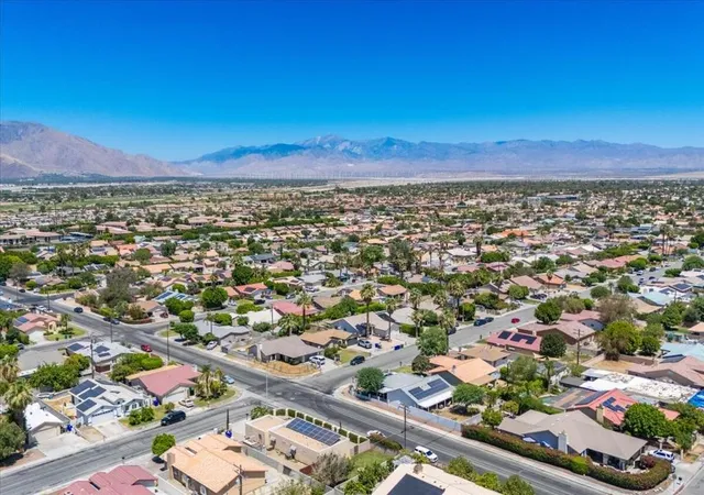 3rd image of 31529 Avenida El Mundo, Cathedral City, CA 92234 | MLS# 219149701PS
