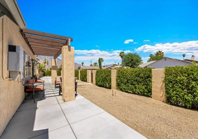 5th image of 31529 Avenida El Mundo, Cathedral City, CA 92234 | MLS# 219149701PS