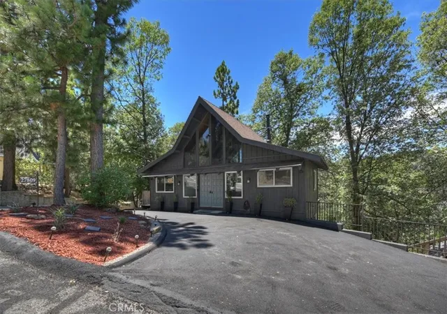 2nd image of 27809 North Bay, Lake Arrowhead, CA 92352 | MLS# IG26140457