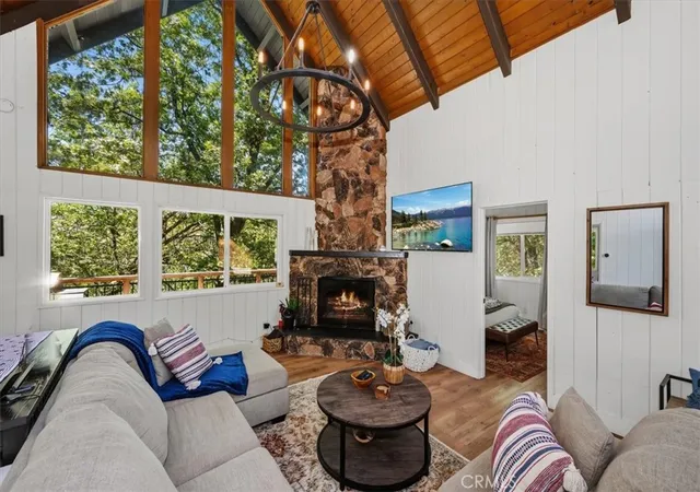 5th image of 27809 North Bay, Lake Arrowhead, CA 92352 | MLS# IG26140457