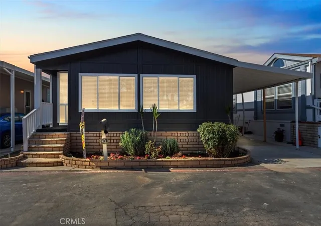 1st image of 201 Road Runner Ln, Fountain Valley, CA 92708 | MLS# IG26140467